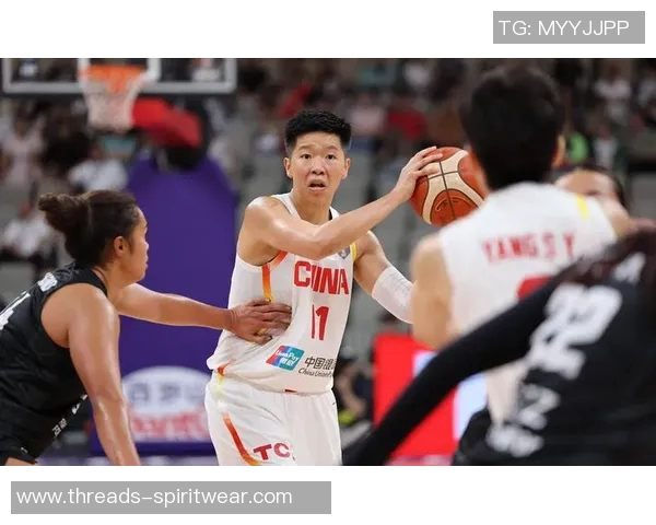 全国锦标赛分析：上海篮球队在比赛节奏上的出色表现与战术调整