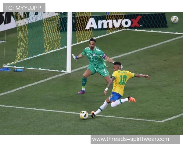 巴西小孩对足球明星的热爱与梦想交织的故事 巴西小孩对足球明星的热爱与梦想交织的故事