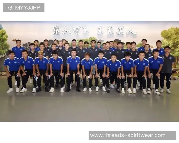 最没钱的足球明星背后的故事与奋斗历程揭秘