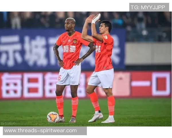 杭州篮球队速度之争：如何在快节奏中赢得比赛与观众的心