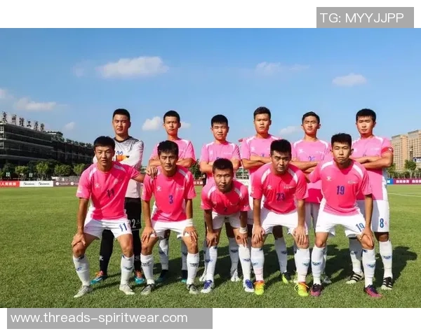 洲际杯精彩回顾成都足球队默契配合展现团队实力与战术智慧