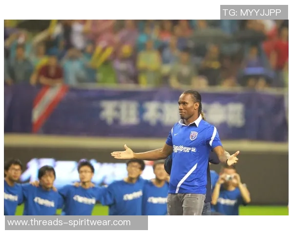 魔兽足球明星的传奇之路与球场上的辉煌时刻回顾 魔兽足球明星的传奇之路与球场上的辉煌时刻回顾