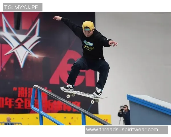 滑板巨献：探秘南京滑板队的战术